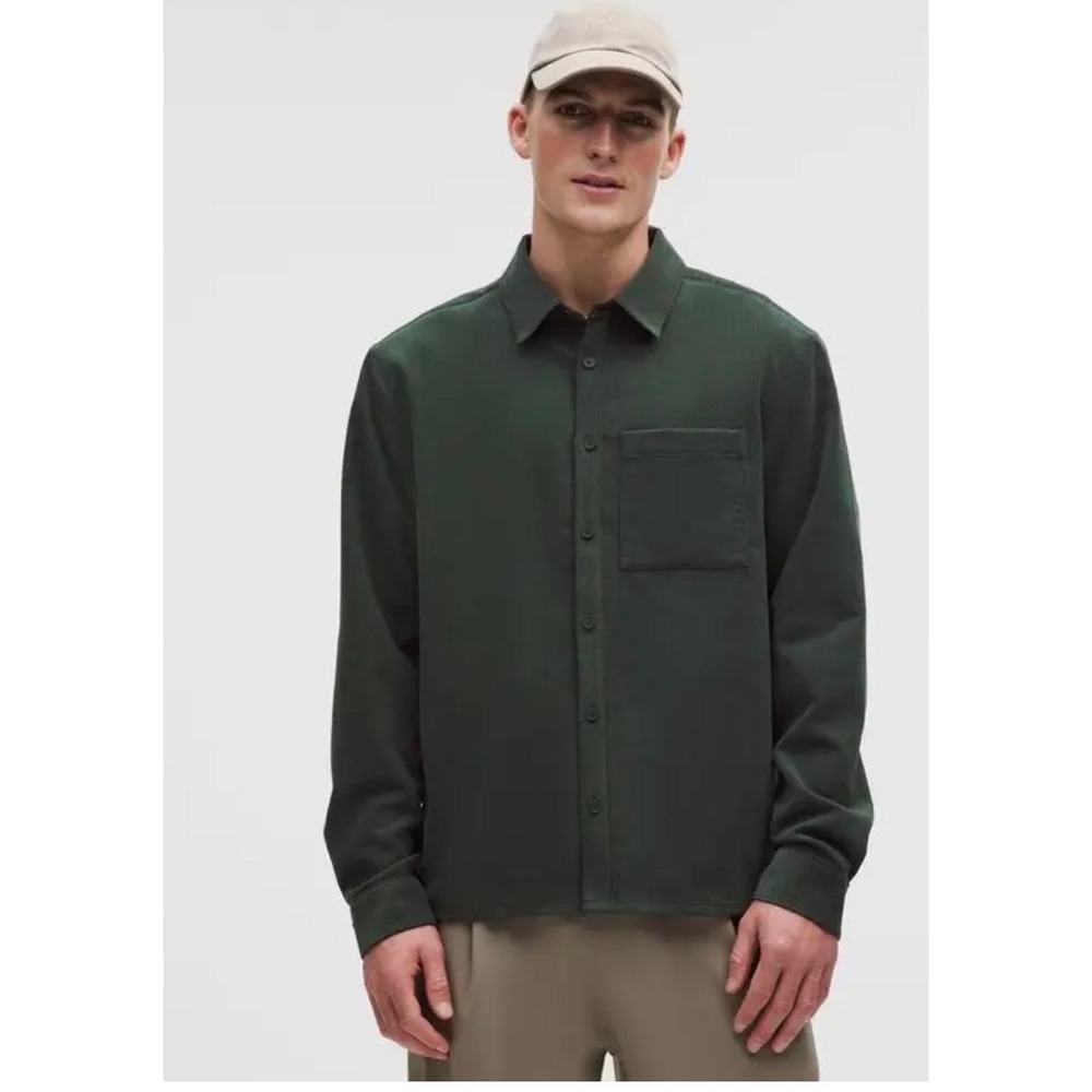 Lululemon Corduroy Relaxed-Fit LS Button-Up Shirt Green Mens M NWT